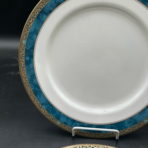 Mikasa Chevalier Blue and Gold dinner plates Set of 2 - Picture 4 of 5